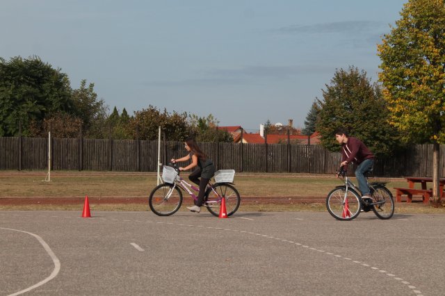 Kerékpáros ügyességi verseny