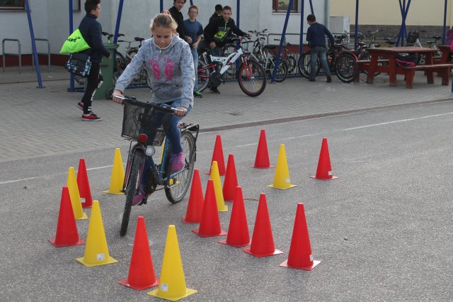 Kerékpáros ügyességi verseny