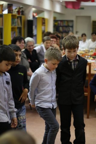 Nyugdíjas pedagógusok köszöntése