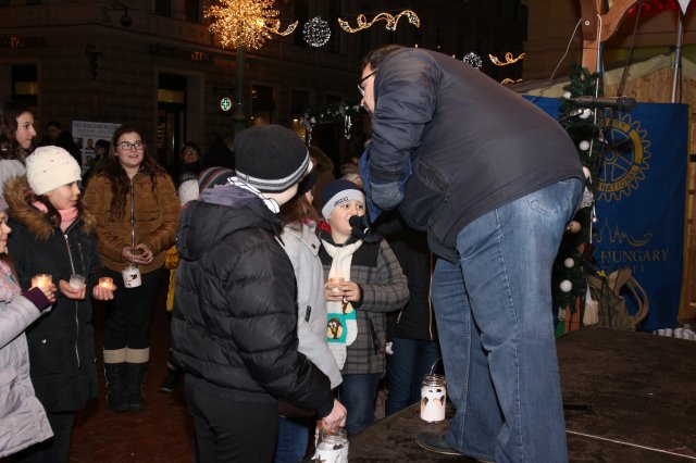Délmagyarország-Rotary Advent