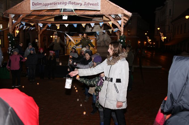 Délmagyarország-Rotary Advent