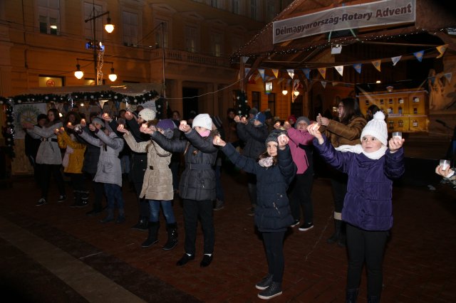 Délmagyarország-Rotary Advent