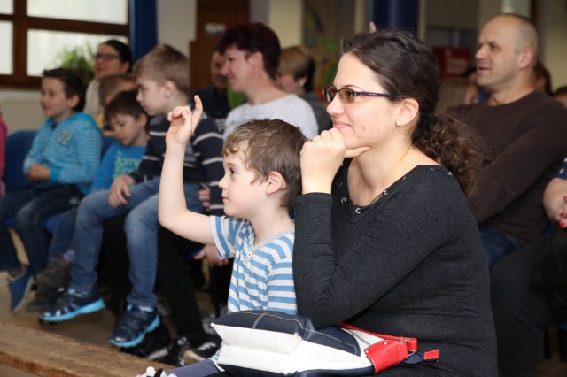 Iskolába hívogató