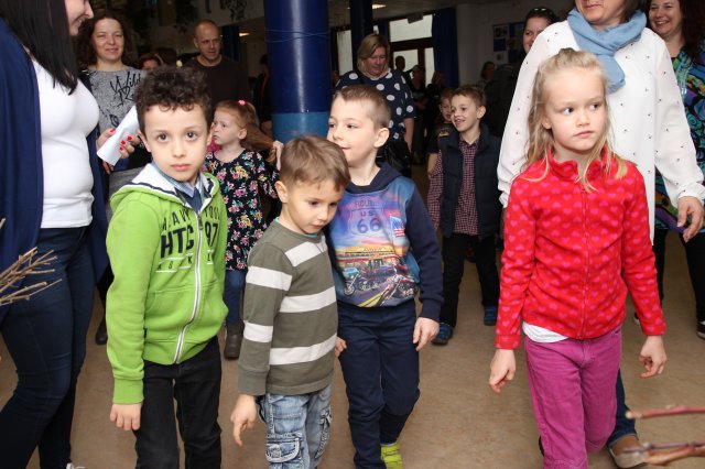 Iskolába hívogató