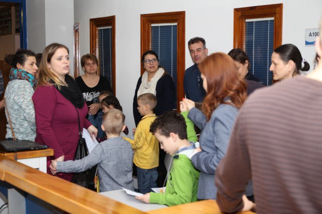 Iskolába hívogató