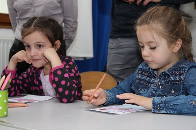 Iskolába hívogató