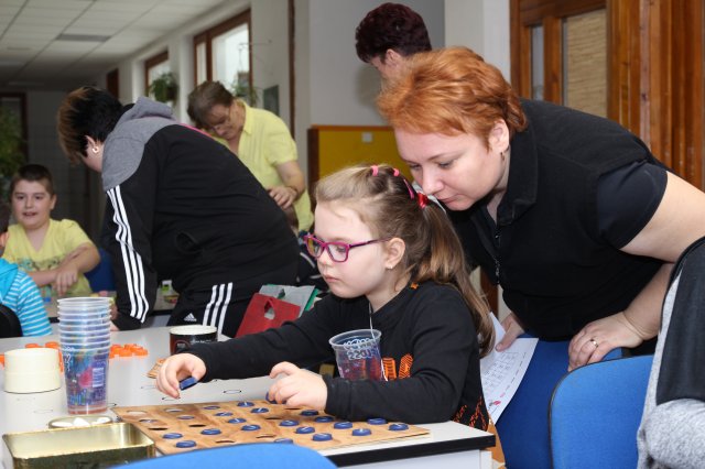 Iskolába hívogató