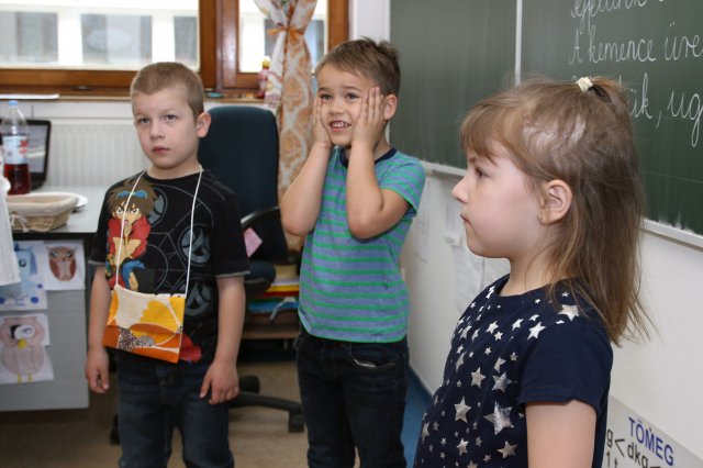 Iskolába hívogató