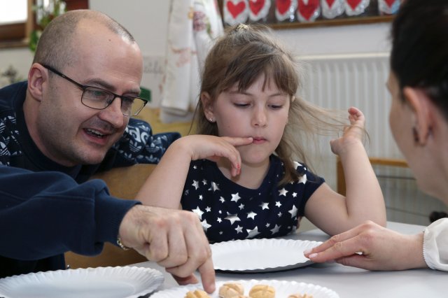 Iskolába hívogató