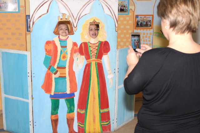 Iskolába hívogató