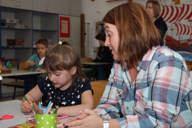 Iskolába hívogató