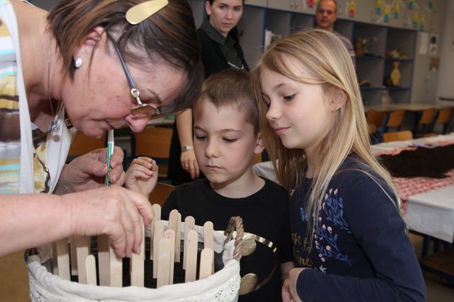 Iskolába hívogató