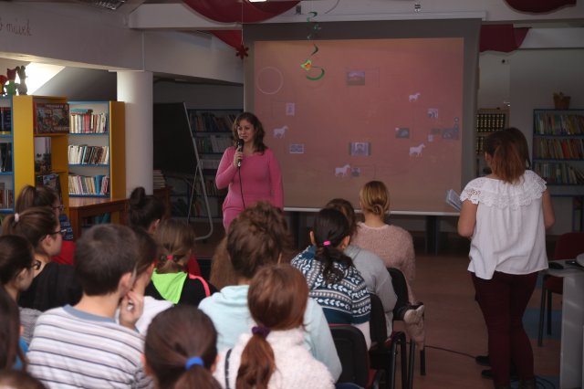 Határon innen és túl