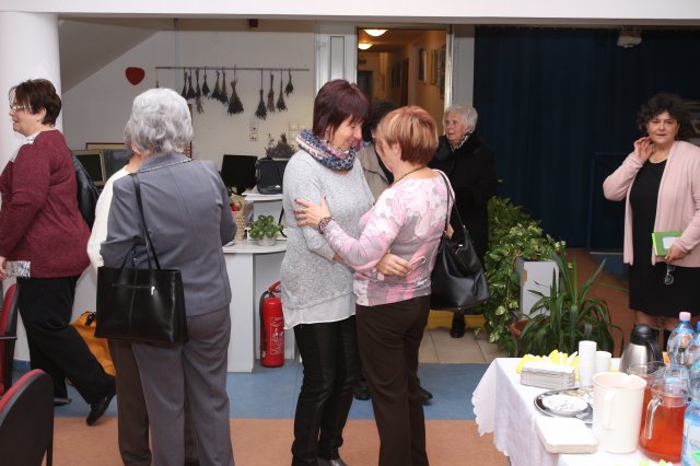 Nyugdíjas pedagógusok köszöntése