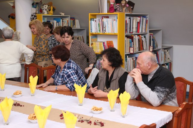 Nyugdíjas pedagógusok köszöntése