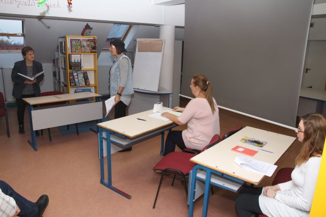 Nyugdíjas pedagógusok köszöntése