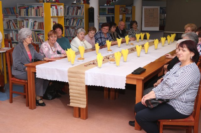 Nyugdíjas pedagógusok köszöntése