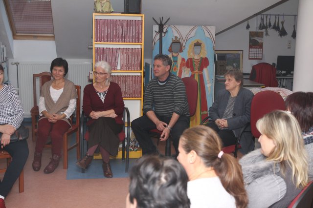 Nyugdíjas pedagógusok köszöntése