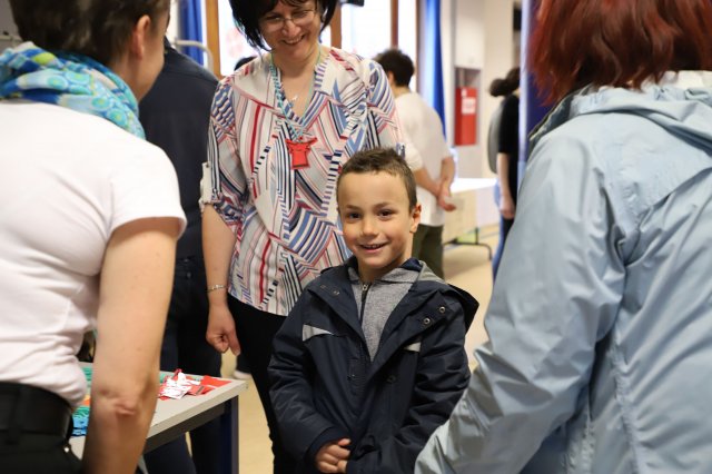 Iskolába hívogató