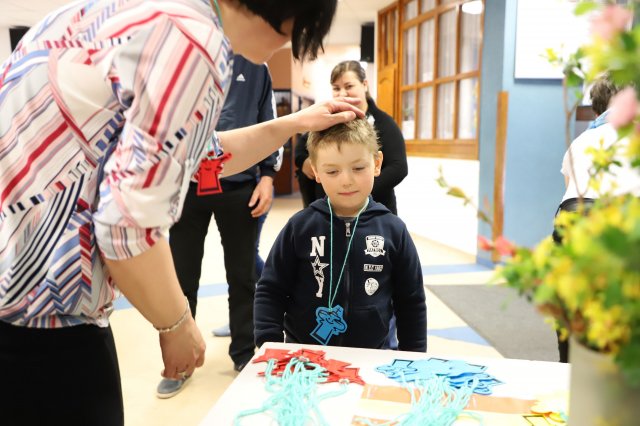 Iskolába hívogató