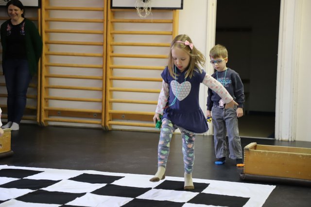 Iskolába hívogató