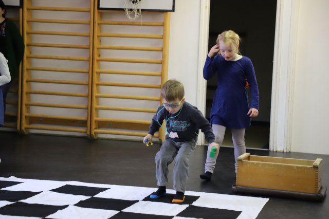 Iskolába hívogató