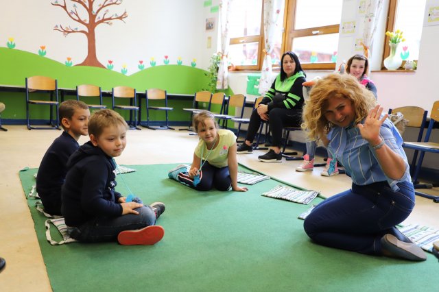 Iskolába hívogató