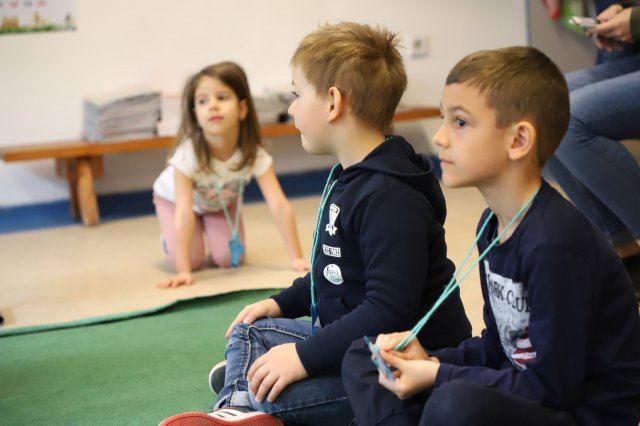 Iskolába hívogató