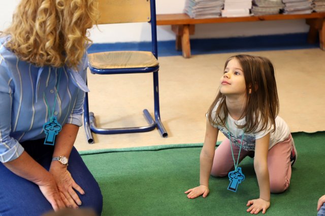 Iskolába hívogató