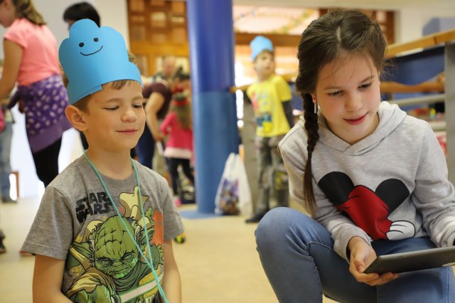 Iskolába hívogató