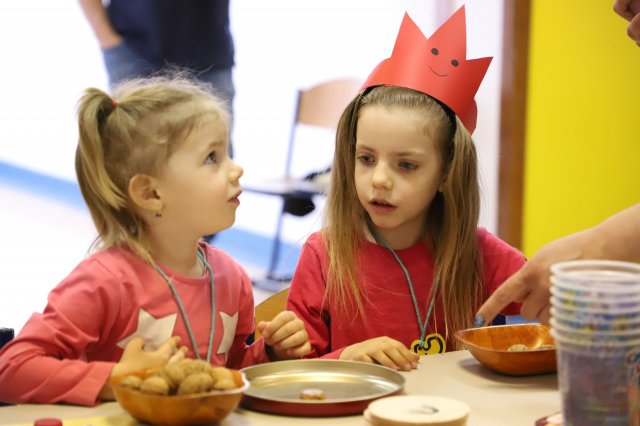 Iskolába hívogató