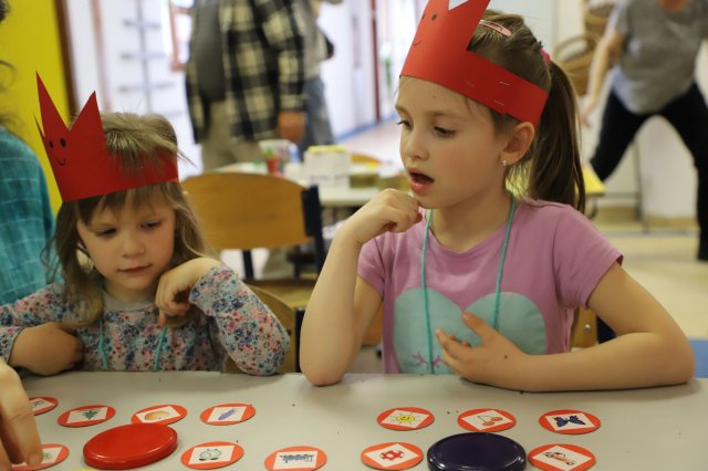 Iskolába hívogató