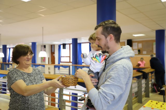 Iskolába hívogató