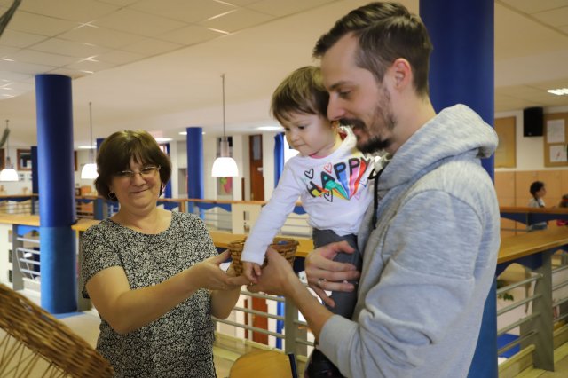 Iskolába hívogató