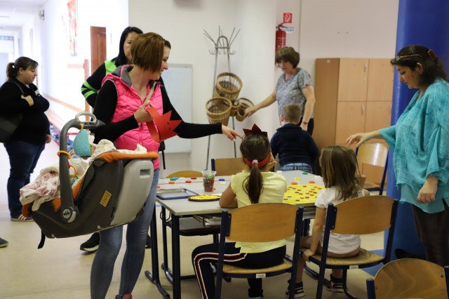 Iskolába hívogató