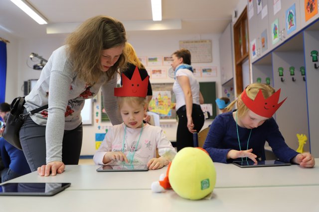 Iskolába hívogató