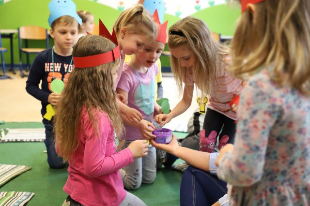 Iskolába hívogató