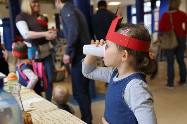 Iskolába hívogató