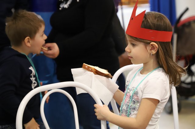 Iskolába hívogató