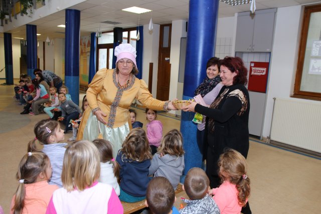 Átléptünk az Aranykapun