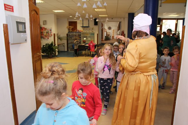 Átléptünk az Aranykapun