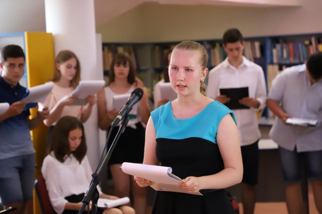 Búcsúzó a pedagógusoktól