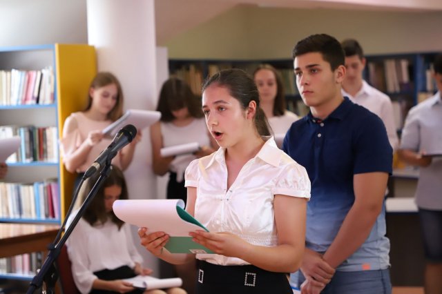 Búcsúzó a pedagógusoktól