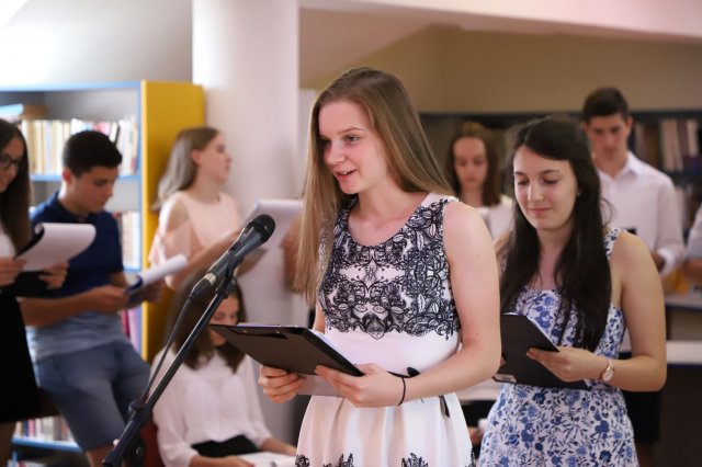 Búcsúzó a pedagógusoktól