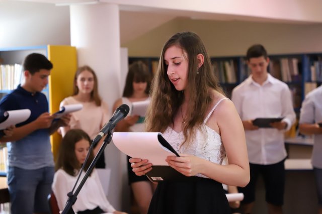 Búcsúzó a pedagógusoktól