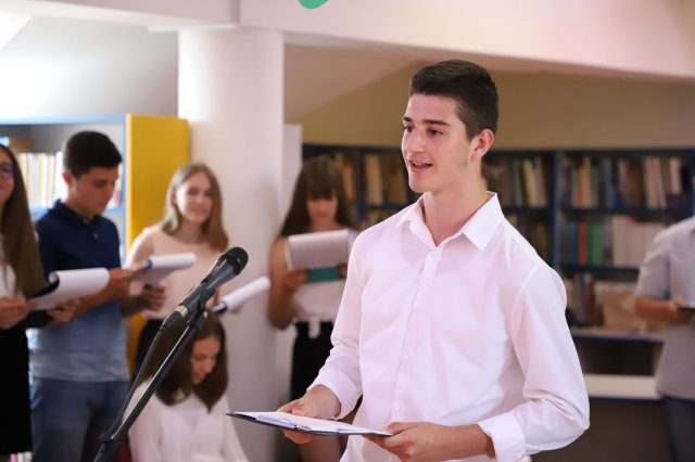 Búcsúzó a pedagógusoktól