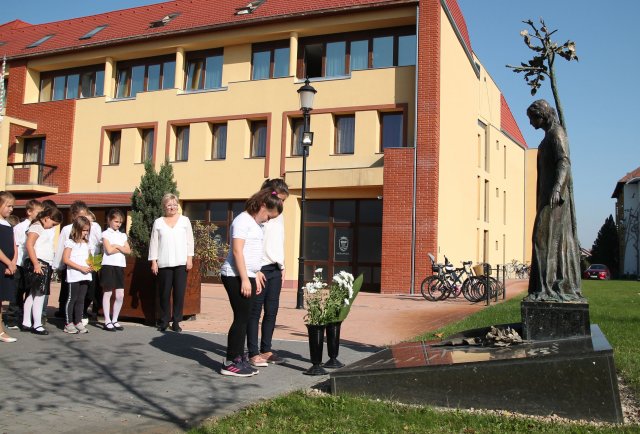 1956-ra emlékeztünk