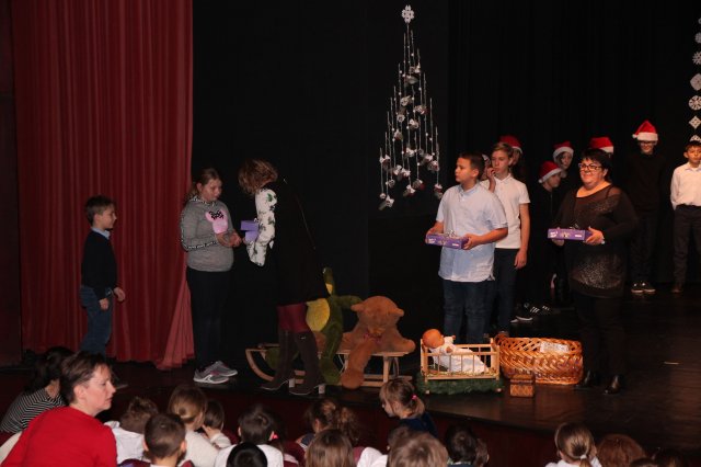 Karácsonyi ünnepség