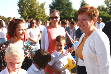 Tan&eacute;vnyit&oacute; a fejleszt&eacute;s rem&eacute;ny&eacute;ben