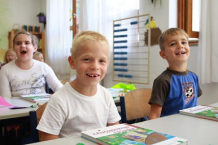 A tud&aacute;sv&aacute;r